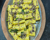 કુકર ખાંડવી (Cooker Khandvi Recipe In Gujarati) રેસીપી સ્ટેપ5ફોટો