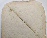 Gambar langkah 4 resipi Sandwich Telur.