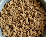 Foto del passaggio 14 della ricetta Sbriciolata integrale con noci e confettura di fichi