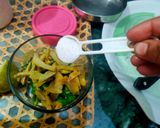 A picture of step 3 of Instant chilli ginger pickle.
