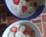 Foto langkah ke 4 dari resep Oatmeal Banana Strawberry 😄🍓🍌.