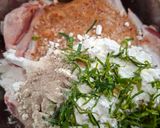 Foto langkah ke 3 dari resep Ayam Goreng Terasi Daun Jeruk.
