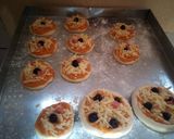صورة لخطوة 3 من وصفة ميني بيتزا Mini pizza 😋🥰