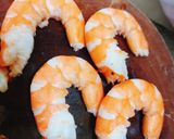 Hình bước làm 2 của món Bánh tráng chiên xúc salad rau củ