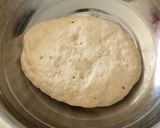 A picture of step 2 of Veg. Italian Pizza.
