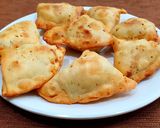 સમોસા (Samosa Recipe in Gujarati) રેસીપી સ્ટેપ4ફોટો