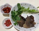 黑木耳山藥蓮藕排骨湯（大同電鍋料理）的食譜步驟1照片