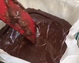 A picture of step 3 of Yumy chocolate fudge.