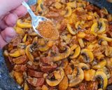 Foto del paso 3 de la receta Arroz con champiñones y chorizo