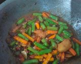 Foto langkah ke 5 dari resep Tumis asem - asem buncis wortel.