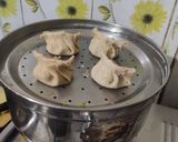 वेज मोमोज़ (चटकारेदार वेजिटेबल मोमोज़) (veg momos( chatakaredar vegetable) recipe in hindi) रेसिपी चरण 7 फोटो
