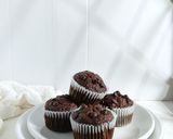 Foto langkah ke 6 dari resep Chocolate Coffee Banana Muffin.