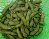 Foto langkah ke 1 dari resep Garlic Spicy Edamame.