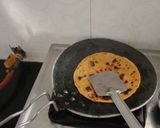 મેથીના થેપલા (Methi Thepla Recipe In Gujarati) રેસીપી સ્ટેપ5ફોટો