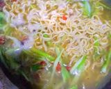 Foto langkah ke 3 dari resep Mie Kuah Ala Aqu.