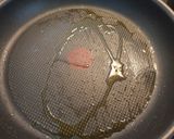 Foto del paso 4 de la receta Merluza con salsa de espárragos
