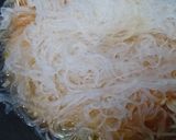 Foto langkah ke 3 dari resep Bihun Goreng Kampung.