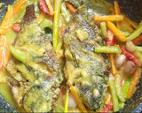 Foto langkah ke 3 dari resep Nila acar kuning.