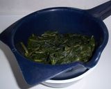 Foto del paso 1 de la receta Empanada de espinacas y morcilla de cebolla