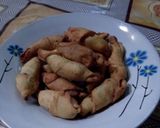 Foto langkah ke 5 dari resep Molen pisang simple.