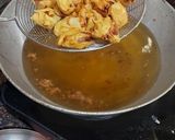 A picture of step 4 of ખજૂરના ટેસ્ટી ભજીયા.