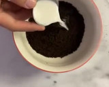 A picture of step 1 of 2-Ingredient Oreo Mug Cake Without an Oven 🤯.