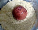 A picture of step 2 of Beetroot Thepla.