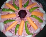 बीटरूट हेल्दी उत्तपम (beetroot uttapam recipe in marathi) रेसिपी स्टेप 3 फोटो 
