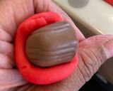 A picture of step 4 of Santa from Terry’s orange chocolate.