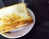 A picture of step 1 of Choco Cheez Sandwich.