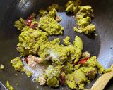 A picture of step 4 of Potol Khosha’r Khagina (Skin of Parwal mashed).