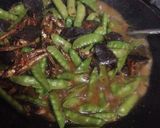 Foto langkah ke 3 dari resep Tumis Kapri.