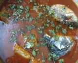 A picture of step 3 of Fish curry.