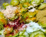 કંકોડા નું શાક (Kankodanu Shak Recipe In Gujarati) રેસીપી સ્ટેપ2ફોટો