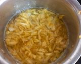 A picture of step 1 of Sooji halwa with meetha kadu.