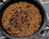 Foto del paso 10 de la receta: Arroz de Presa Ibérica con Trompetas de la Muerte