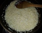 Foto del paso 1 de la receta: Arroz blanco "frito"