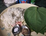 A picture of step 3 of PaanTrufflesWithGulkand(Centers).