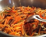 Foto del paso 4 de la receta: Desde el Fogón de la Abuela. Arroz con vegetales y carne de res