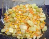 Foto del paso 2 de la receta: Ensalada Nutritiva Apio, Zanahoria, Choclo y Papas!!!