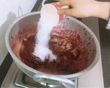 A picture of step 2 of Beetroot Halwa 😊.