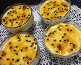 Foto del paso 2 de la receta: Mousse de Maracuyá!!