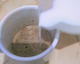 Foto langkah ke 3 dari resep Hot Milk Cappuccino (instan).