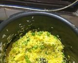 A picture of step 3 of Matar pulao.