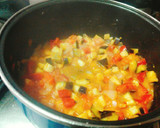 Foto del paso 8 de la receta: Tallarines rojos con berenjenas