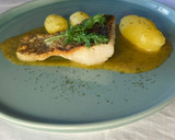 Foto del paso 5 de la receta: Merluza al punto con patatas cocidas en vinagreta de eneldo