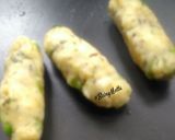 A picture of step 5 of Thepy Banana Rolls.