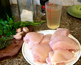 Foto del paso 1 de la receta: Pollo al ajillo con arroz cremoso