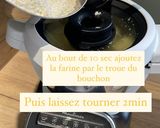 Une image de l'étape 3 de Pâte à crêpes à la Banane (et crêpes fourrés à la banane, topping chocolat, flambée au Rhum blanc).