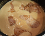 Foto del paso 5 de la receta: Solomillo de cerdo en salsa de mostaza con patatas al vino
